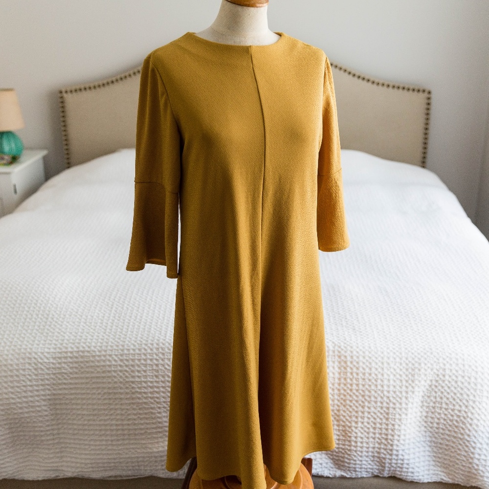 Philosophy dress